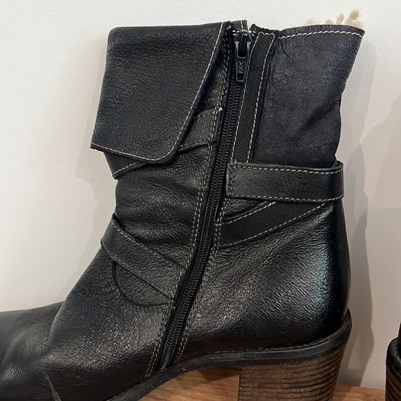 ARNOLD CHURGIN Bootie - Picture 3 of 8